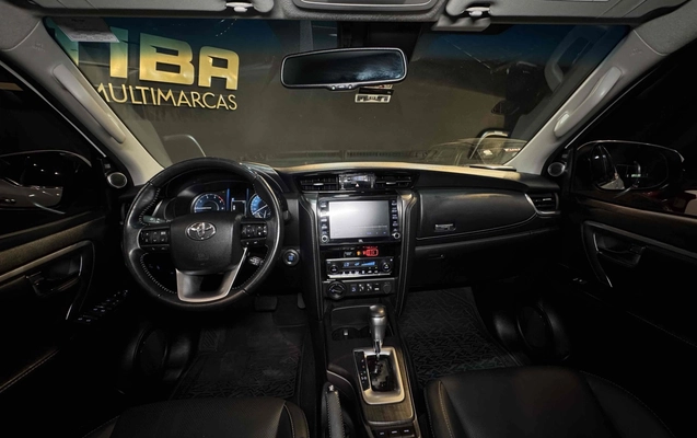 imagem-https://www.socarrao.com.br/sc-vehicle-images-prod/3748147/1789013561540-1_110409.jpg