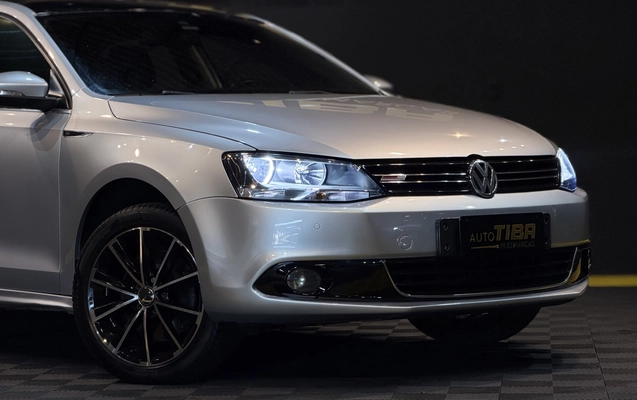 imagem-https://www.socarrao.com.br/sc-vehicle-images-prod/3748149/1789013625975-1_102927.jpg
