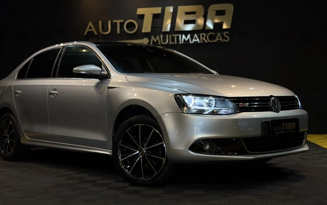 imagem-https://www.socarrao.com.br/sc-vehicle-images-prod/3748149/1789013625982-1_103046.jpg