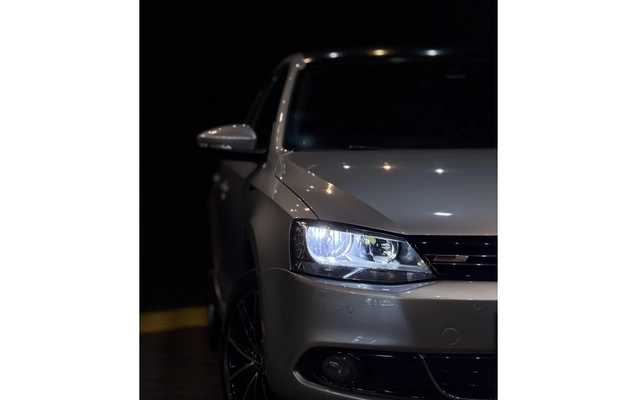 imagem-https://www.socarrao.com.br/sc-vehicle-images-prod/3748149/1789013625983-1_103056.jpg
