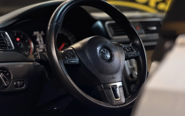 imagem-https://www.socarrao.com.br/sc-vehicle-images-prod/3748149/1789013625993-1_103159.jpg
