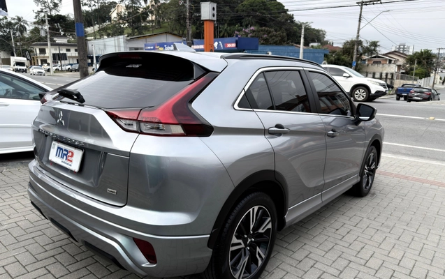 imagem-https://www.socarrao.com.br/sc-vehicle-images-prod/3749230/1789041747283-003_29f4eb938bba080a480ff1cf4da53eab.jpeg