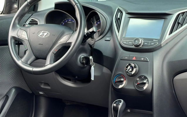 imagem-https://www.socarrao.com.br/sc-vehicle-images-prod/3749236/1789042184027-003_e411deb068514ef1046c9469cd0caea0.jpeg