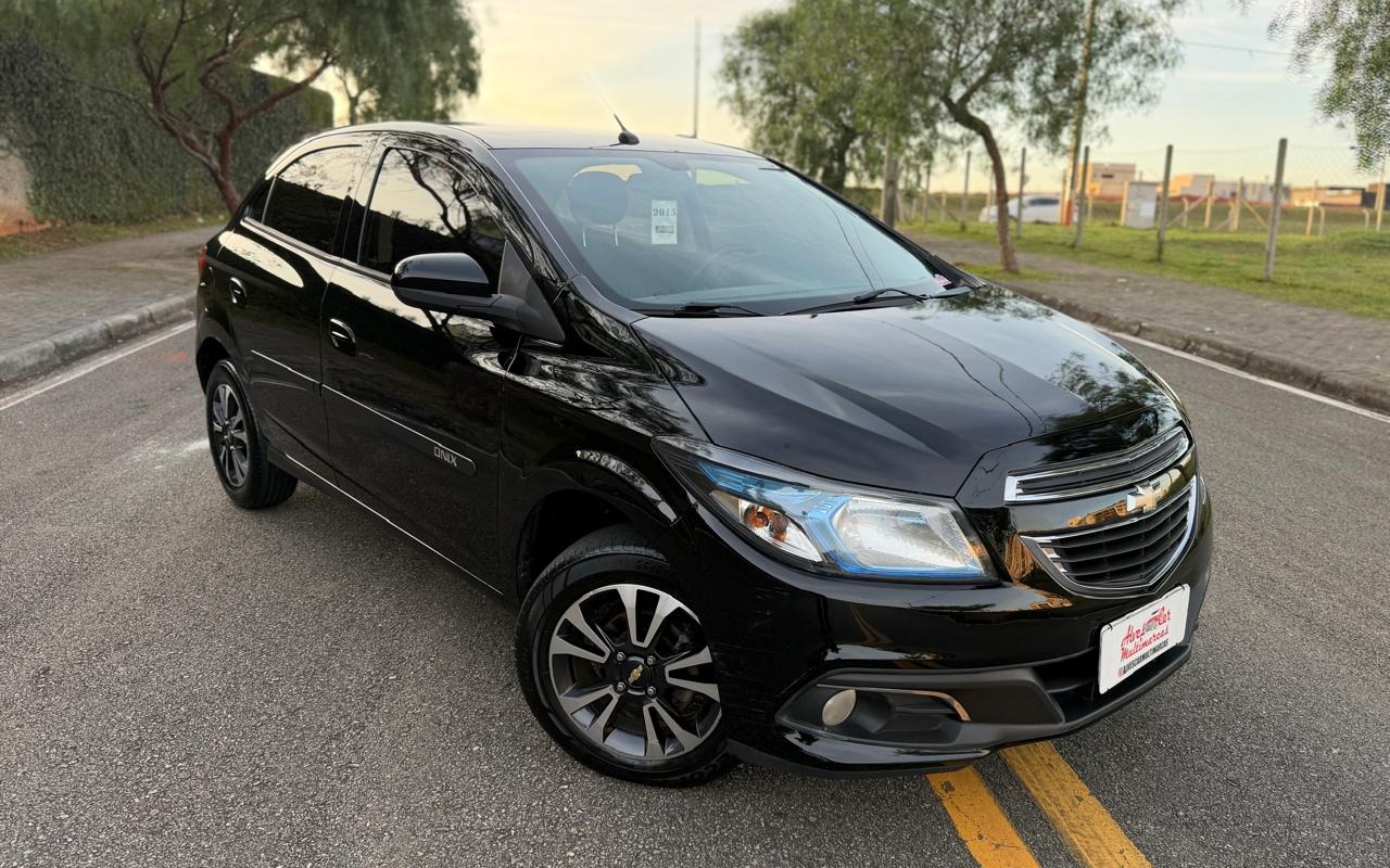 imagem-https://www.socarrao.com.br/sc-vehicle-images-prod/3749241/1789042888958-V2hhdHNBcHAgSW1hZ2UgMjAyNi0wNy0yNyBhdCAxNy4zOC40Mi5qcGVn.jpeg