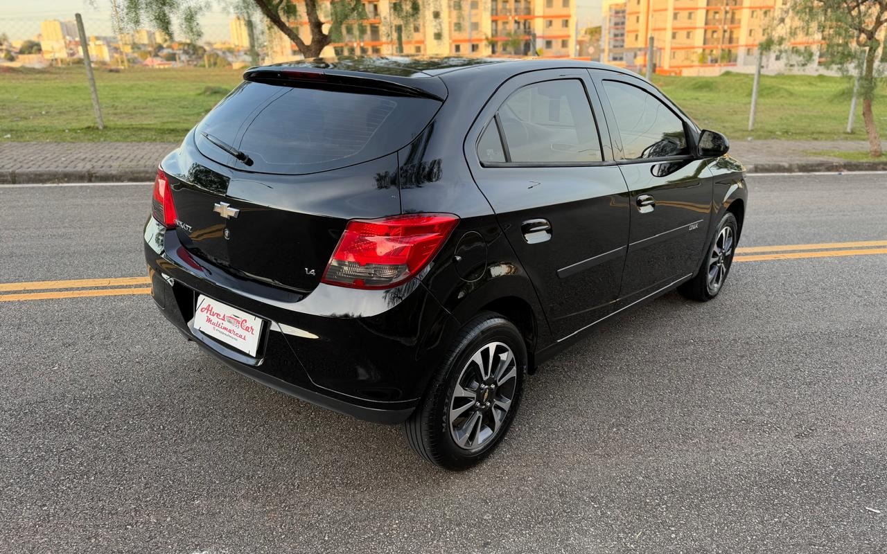 imagem-https://www.socarrao.com.br/sc-vehicle-images-prod/3749241/1789042889226-V2hhdHNBcHAgSW1hZ2UgMjAyNi0wNy0yNyBhdCAxNy4zOC40NC5qcGVn.jpeg