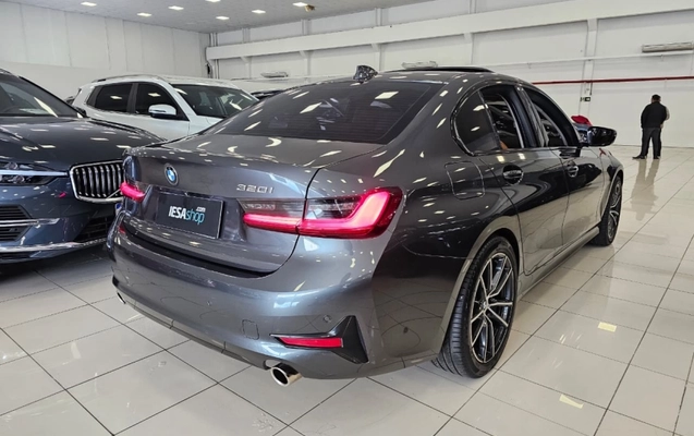 imagem-https://www.socarrao.com.br/sc-vehicle-images-prod/3749273/1789043224632-Wd5q5UN2CJVrFYHXfwawSokIh3lvxAqH.jpg