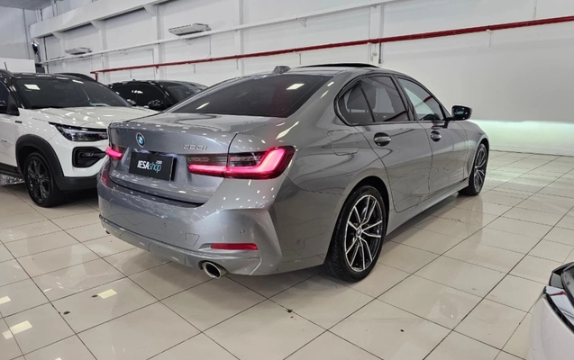imagem-https://www.socarrao.com.br/sc-vehicle-images-prod/3749608/1789043429505-kFKVgnwdDUImI3WMzEZILCJqINsQORPV.jpg