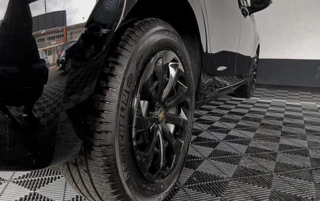 imagem-https://www.socarrao.com.br/sc-vehicle-images-prod/3749734/1789387214353-8462726_5_B_56049af924.jpeg