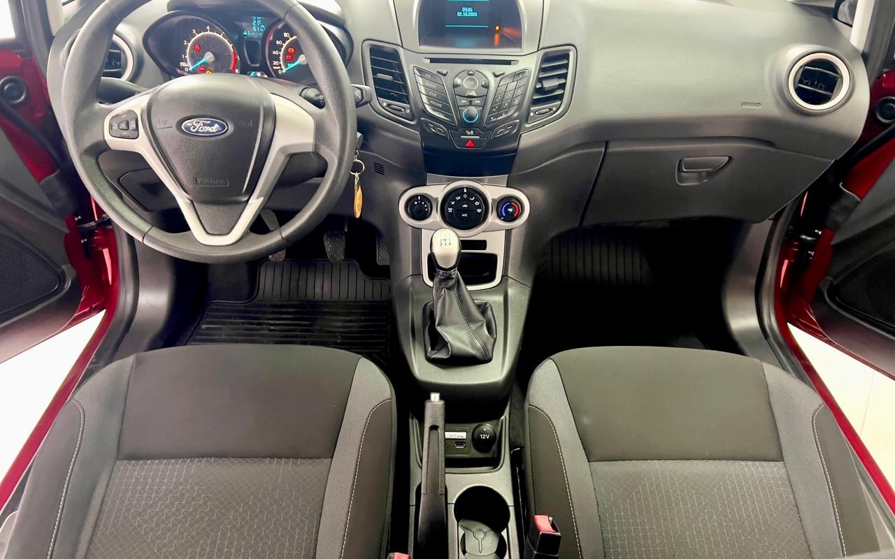 imagem-https://www.socarrao.com.br/sc-vehicle-images-prod/3749786/1790945256679-MTQuanBlZw.jpeg