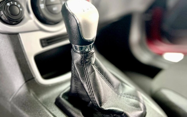 imagem-https://www.socarrao.com.br/sc-vehicle-images-prod/3749786/1790945257130-MTEuanBlZw.jpeg