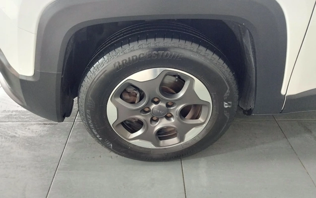 imagem-https://www.socarrao.com.br/sc-vehicle-images-prod/3749861/1789149546281-EybgKHML075ohURmaJcAr9cl7X0JZ6yb.jpg
