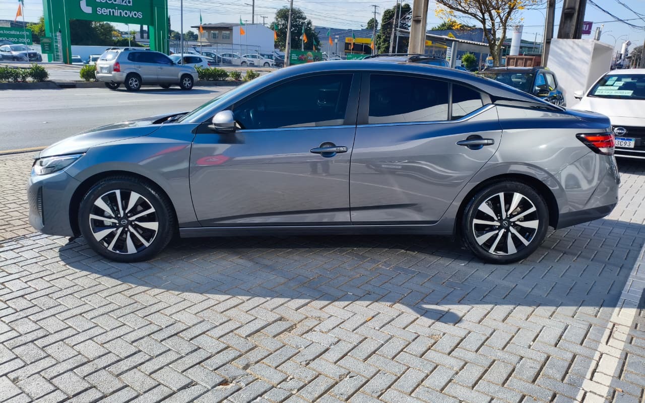 imagem-https://www.socarrao.com.br/sc-vehicle-images-prod/3750231/1789044696368-ZXggMDIuanBlZw.jpeg