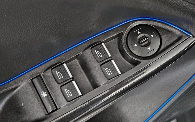 imagem-https://www.socarrao.com.br/sc-vehicle-images-prod/3750374/1790208239404-8407852_6_B_9af77823ac.jpeg