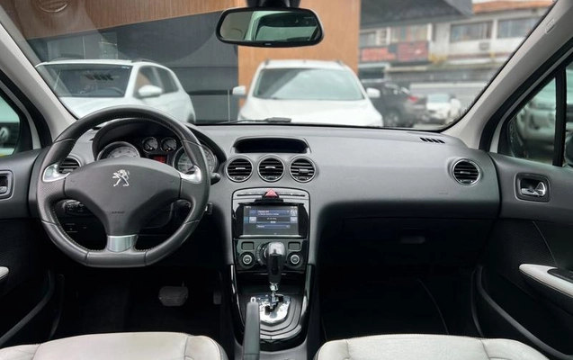imagem-https://www.socarrao.com.br/sc-vehicle-images-prod/3750432/1789390162887-8416662_20_B_49ca7cdc11.jpeg