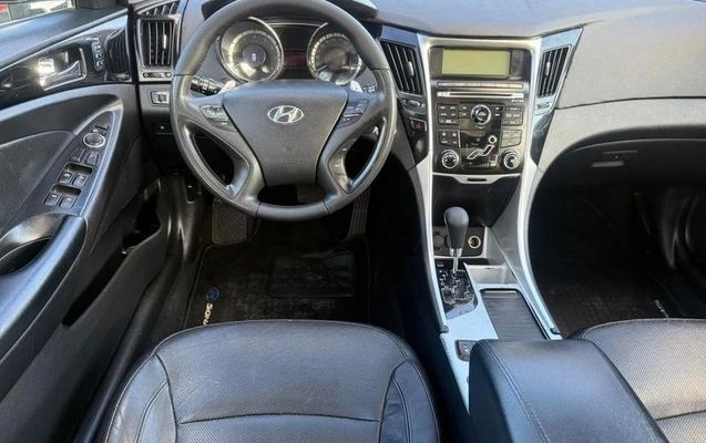 imagem-https://www.socarrao.com.br/sc-vehicle-images-prod/3750433/1789045108424-8460012_14_B_ebaea2bc30.jpeg