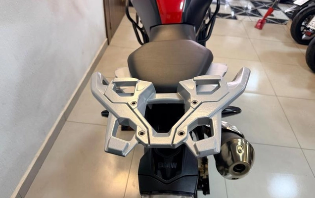imagem-https://www.socarrao.com.br/sc-vehicle-images-prod/3750512/1789403440409-8462873_3_B_4628b79526.jpeg