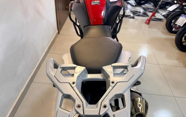 imagem-https://www.socarrao.com.br/sc-vehicle-images-prod/3750512/1789403440409-8462873_4_B_72a4e1e3bd.jpeg