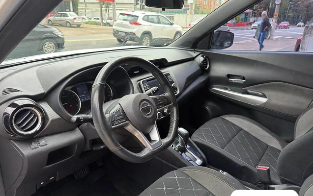 imagem-https://www.socarrao.com.br/sc-vehicle-images-prod/3750588/1789161063568-9b3ef521-31c4-422d-9682-49d19ac45936.jpg
