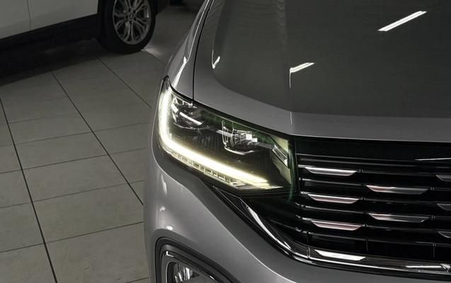 imagem-https://www.socarrao.com.br/sc-vehicle-images-prod/3750678/1789045596500-vsviMxjHdqLKc8fiVUafVoC2yEYP010w.jpg