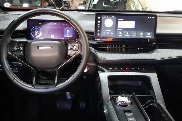 imagem-https://www.socarrao.com.br/sc-vehicle-images-prod/3750682/1789068195979-8060865_8_B_7bc5813fba.jpeg