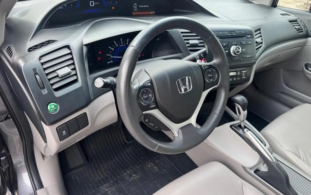 imagem-https://www.socarrao.com.br/sc-vehicle-images-prod/3750787/1789643045712-8462229_9_B_cf09ebe227.jpeg