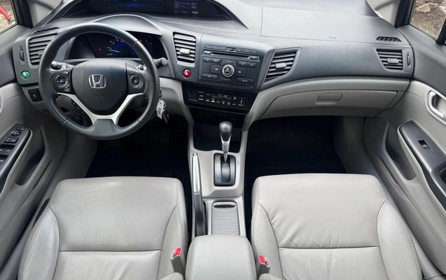 imagem-https://www.socarrao.com.br/sc-vehicle-images-prod/3750787/1789643045720-8462229_15_B_87de94bce0.jpeg