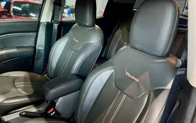 imagem-https://www.socarrao.com.br/sc-vehicle-images-prod/3750845/1789045918284-8_055104.jpg