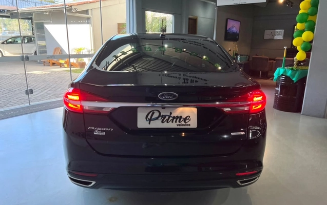 imagem-https://www.socarrao.com.br/sc-vehicle-images-prod/3750953/1789046102803-3_113028.jpg