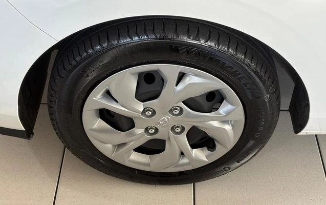 imagem-https://www.socarrao.com.br/sc-vehicle-images-prod/3750984/1789654896134-8452823_17_B_6babaebfb6.jpeg