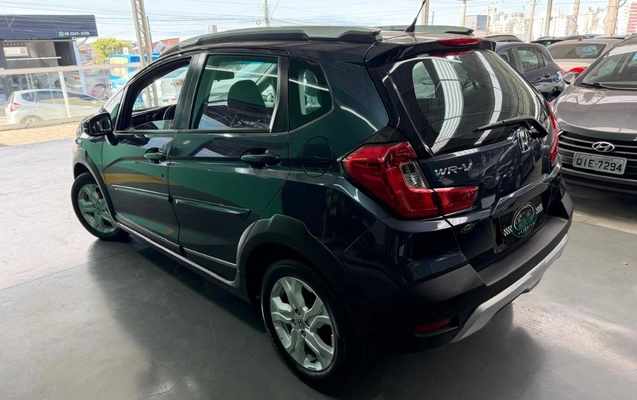 imagem-https://www.socarrao.com.br/sc-vehicle-images-prod/3751035/1789046255311-gb-0fb7c75.jpeg