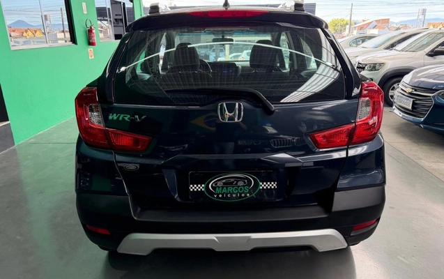 imagem-https://www.socarrao.com.br/sc-vehicle-images-prod/3751035/1789046255313-gb-69f94f0.jpeg