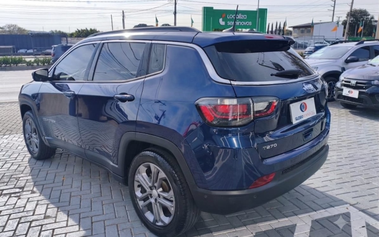 imagem-https://www.socarrao.com.br/sc-vehicle-images-prod/3751041/1789046271040-ZXggMDMuanBlZw.jpeg