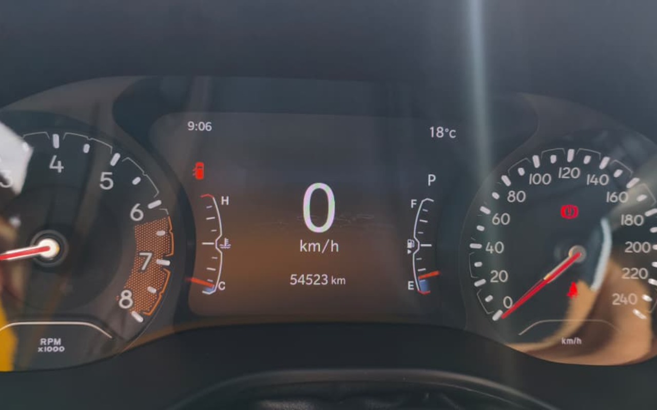 imagem-https://www.socarrao.com.br/sc-vehicle-images-prod/3751041/1789046271552-aW4gMDIuanBlZw.jpeg