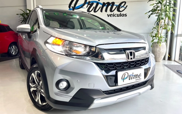 imagem-https://www.socarrao.com.br/sc-vehicle-images-prod/3751067/1789046350481-3_060354.jpg