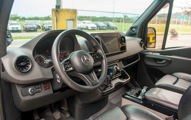 imagem-https://www.socarrao.com.br/sc-vehicle-images-prod/3751300/1789132595556-d156e06578ea42fcb4feb028841e6d91_1788979307926.jpg