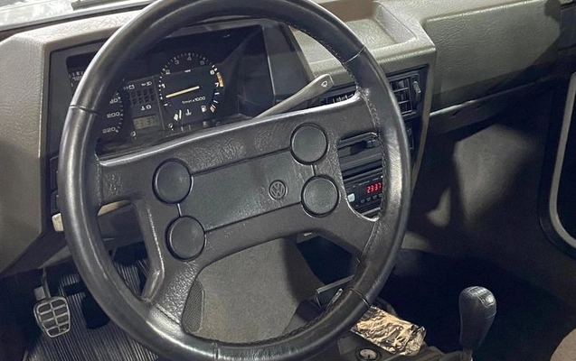 imagem-https://www.socarrao.com.br/sc-vehicle-images-prod/3751314/1789047087296-8462964_10_B_54e115e30b.jpeg