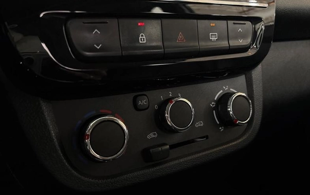 imagem-https://www.socarrao.com.br/sc-vehicle-images-prod/3751361/1789210421890-8453465_12_B_fb875f6c54.jpeg