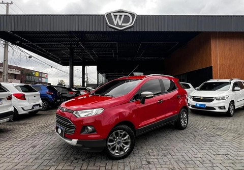 Ford EcoSport 2017 Vermelho — foto 1 de 3