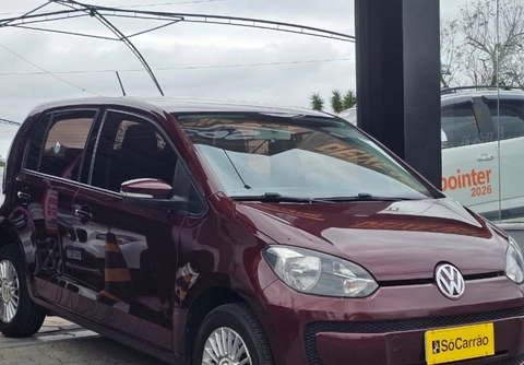 Volkswagen Up! 2015 Vermelho — foto 1 de 3