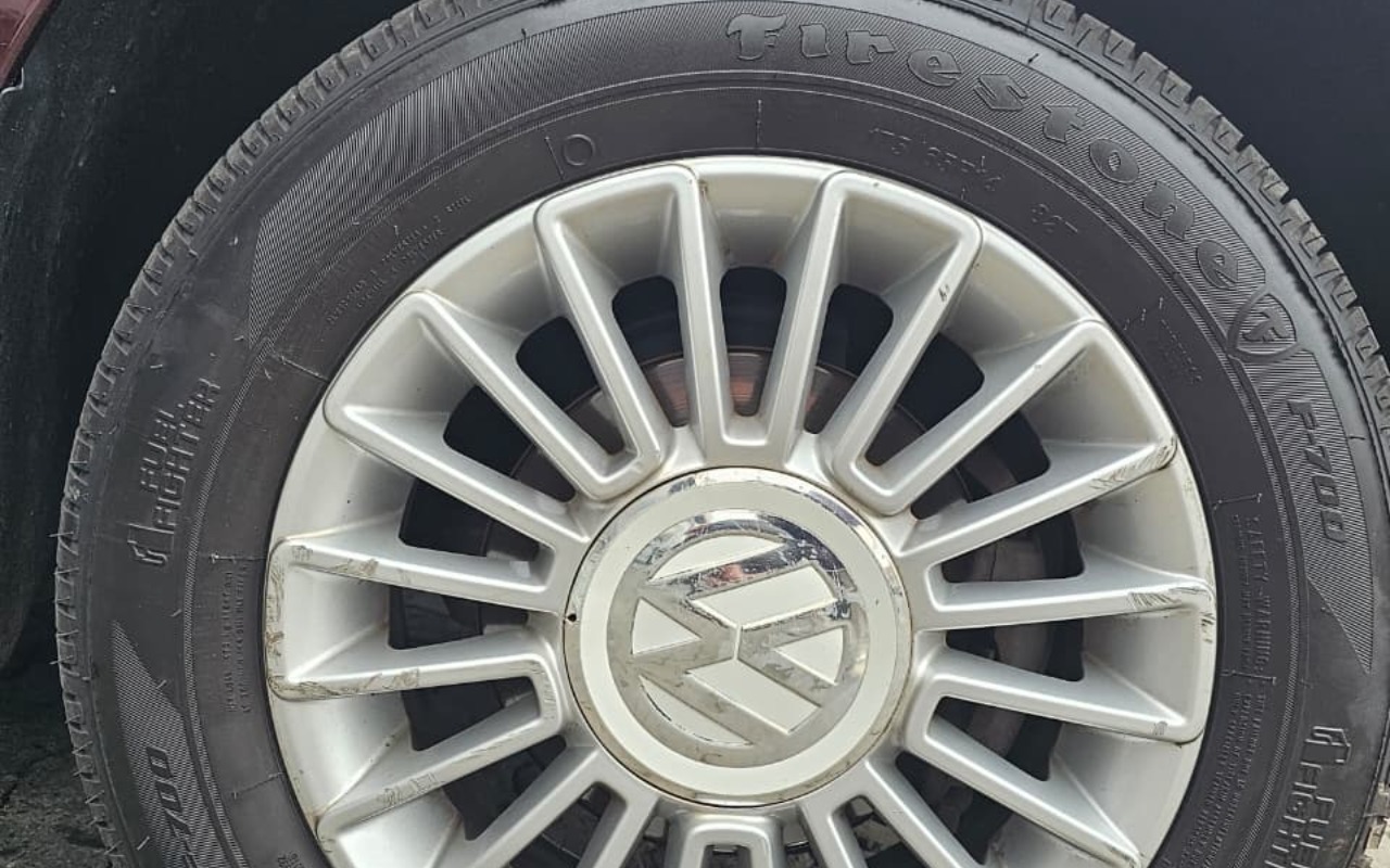 imagem-https://www.socarrao.com.br/sc-vehicle-images-prod/3751467/1789047246632-MTVjNGNmMzAtMWQyMi00YWI3LWE2N2ItYTc0OTRhZDE5OTU3LmpwZw.jpg