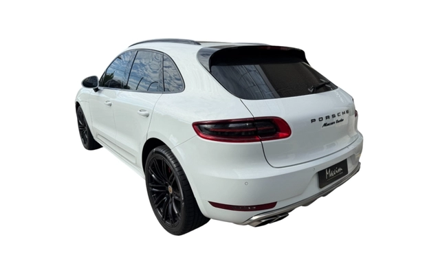 imagem-https://www.socarrao.com.br/sc-vehicle-images-prod/37516/1786369255776-Waq3rTslC3v5pvhu1ztgmPqVNFasLIEW.jpg