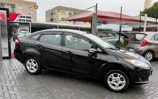 imagem-https://www.socarrao.com.br/sc-vehicle-images-prod/3751718/1789047837083-8463119_6_B_64ee65b910.jpeg