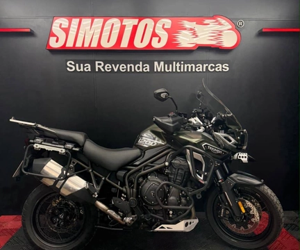 TRIUMPH TIGER 1200 GT EXPLORER 2017 Verde — foto 1 de 3