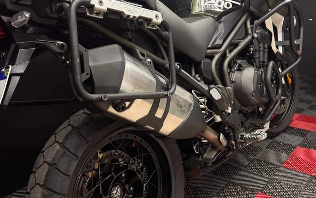 imagem-https://www.socarrao.com.br/sc-vehicle-images-prod/3751800/1789047975160-31e52daffdf6418785e60689db9e92fa_1789047907046.jpg