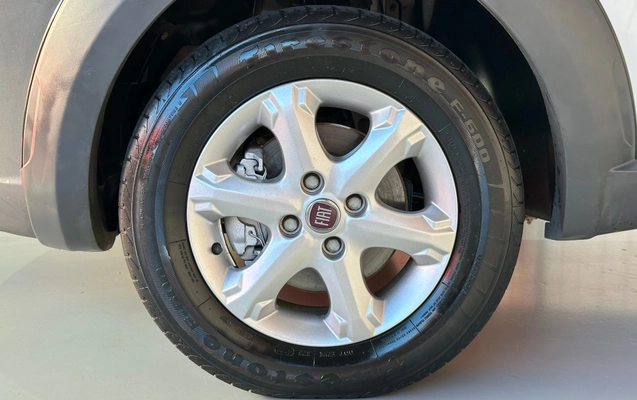 imagem-https://www.socarrao.com.br/sc-vehicle-images-prod/3751810/1789047996001-9adf3ed55e8a4aaaa8263f46a9f3e6b7_1783618264571.jpg