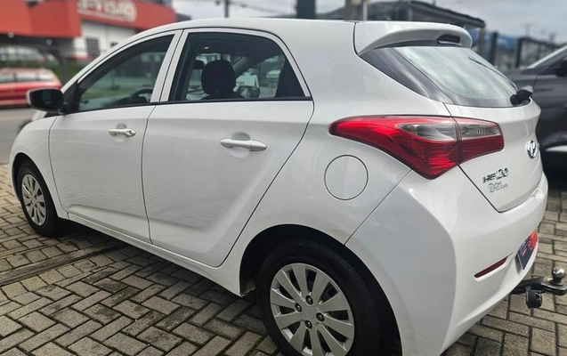 imagem-https://www.socarrao.com.br/sc-vehicle-images-prod/3751954/1789228389181-8459519_6_B_71e5812375.jpeg