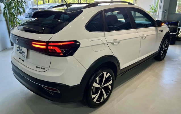 imagem-https://www.socarrao.com.br/sc-vehicle-images-prod/3751958/1789048297695-1_044937.jpg