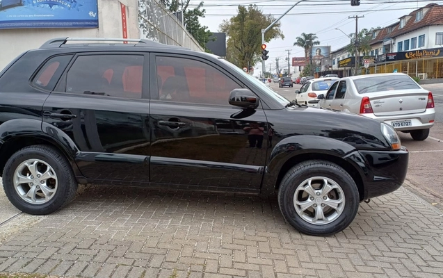 imagem-https://www.socarrao.com.br/sc-vehicle-images-prod/3752100/1789067511776-NzMwMGU1ZDAtNTgxNi00OTM3LWJjMWQtZTkzM2FlODcwM2JhLmpwZw.jpg