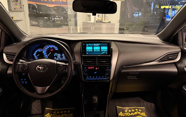 imagem-https://www.socarrao.com.br/sc-vehicle-images-prod/3752349/1789049048050-3aa4db719d384a3dae24d6bc83769480_1788990388714.jpg