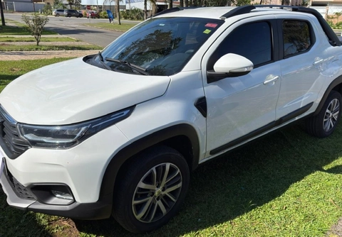 Fiat Strada 2023 Branco — foto 1 de 3